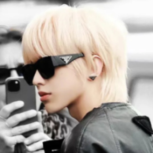 PRADA Sunglasses Symbole PR 10ZS 1AB5S0 54-20 Black - Picture 5 of 16